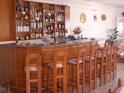 Alex Hotel 图罗斯 外观 照片